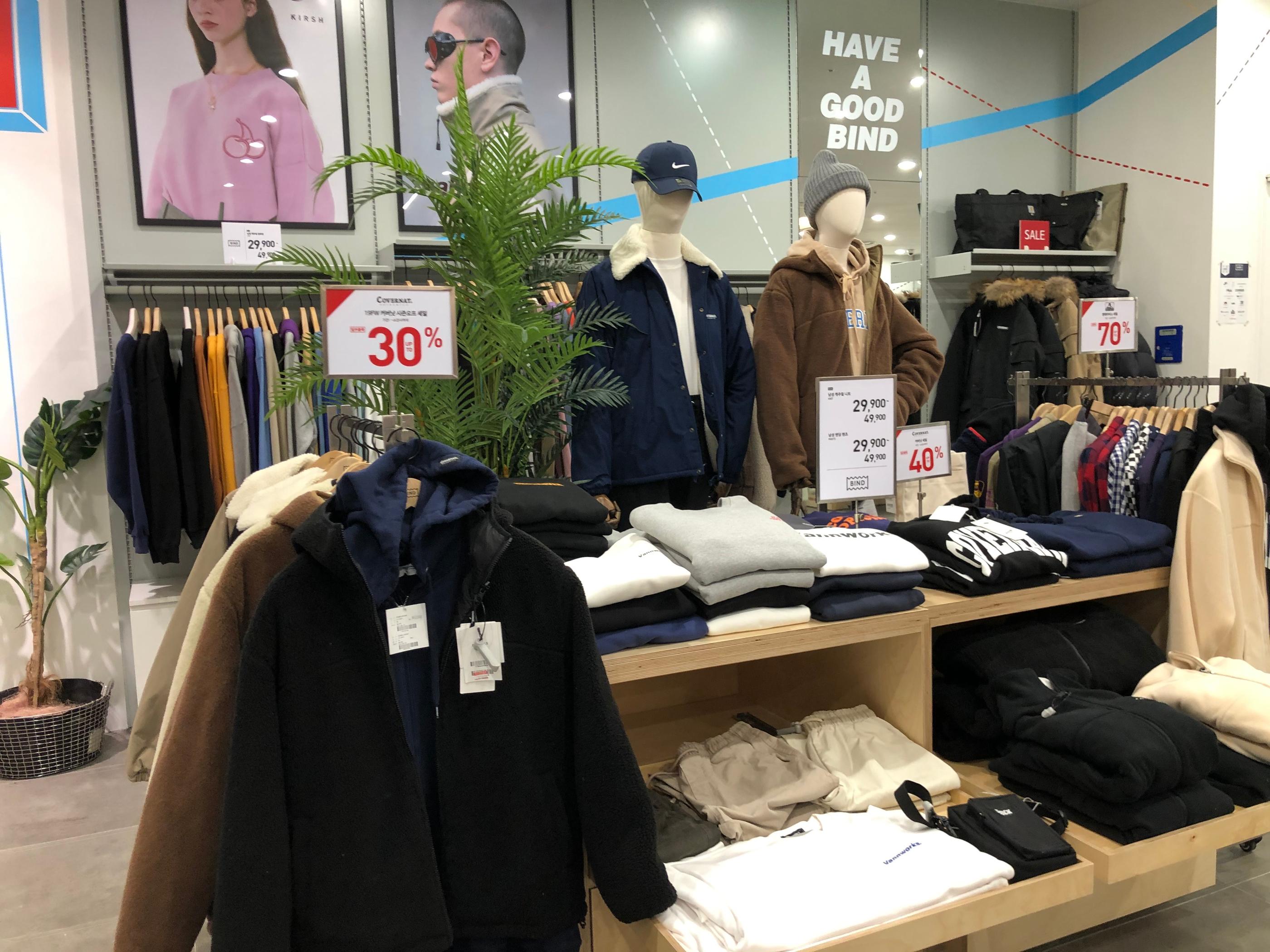 ลดราคาเหลือครึ่งเดียว! Mario Outlet ในโซล ราคาประหนึ่งอันเดอร์กราวน์ช้อปปิ้ง บอกได้คำเดียวว่าคุ้ม!